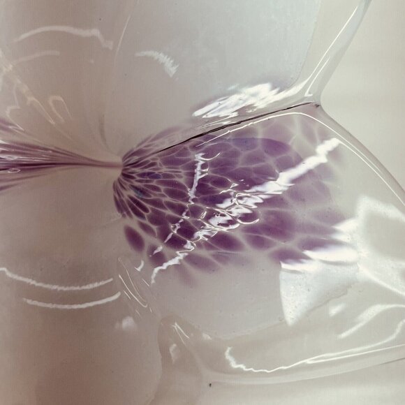 Art Glass Trumpet Vase Handmade Lilac White Cased Sommerso Murano? Italy 7.8" - Picture 9 of 13